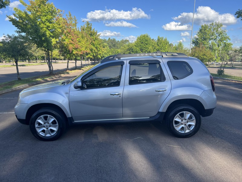DUSTER 1.6 EXPRESSION 4X2 16V FLEX 4P MANUAL - 2016 - BENTO GONçALVES