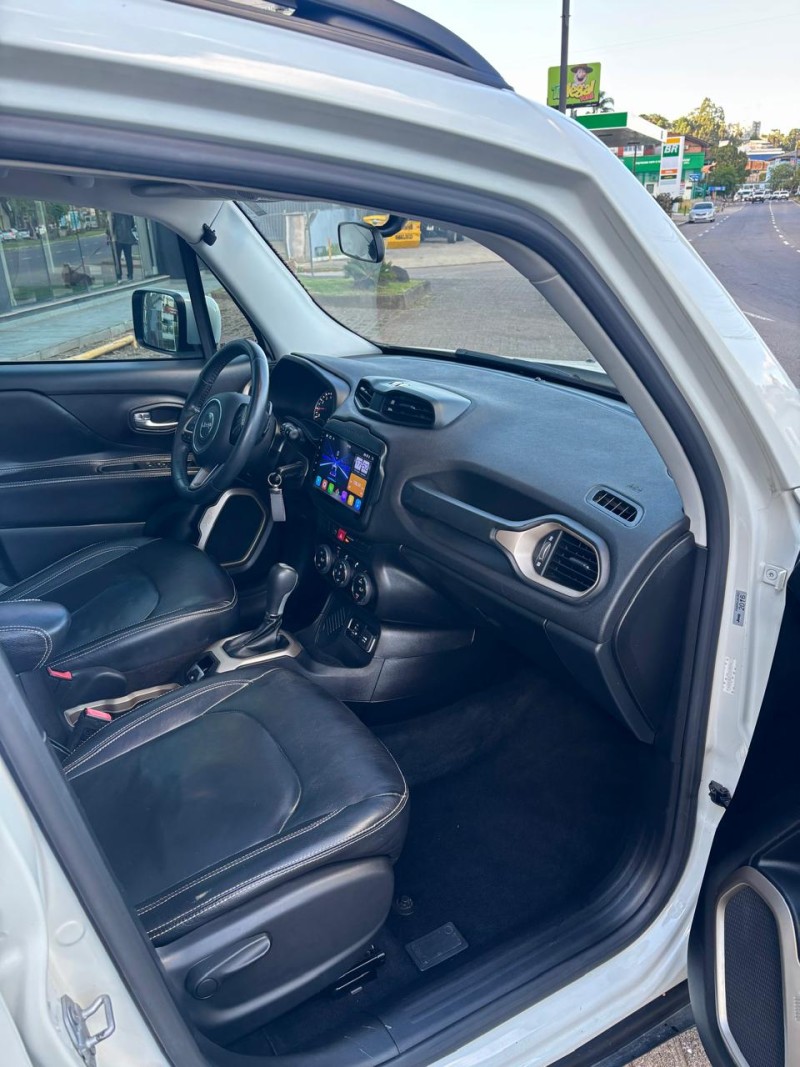 RENEGADE 1.8 16V FLEX LONGITUDE 4P AUTOMÁTICO - 2016 - CAXIAS DO SUL