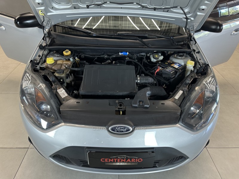 FIESTA 1.0 MPI HATCH 8V FLEX 4P MANUAL - 2014 - SAPIRANGA