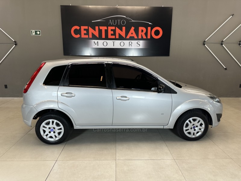 FIESTA 1.0 MPI HATCH 8V FLEX 4P MANUAL - 2014 - SAPIRANGA