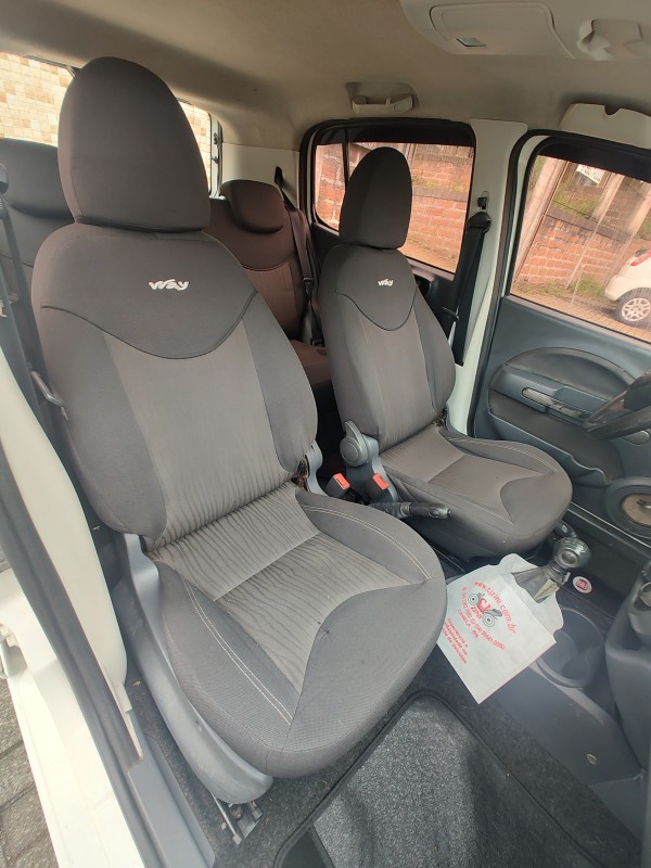 UNO 1.4 EVO WAY 8V FLEX 4P MANUAL - 2012 - CANELA