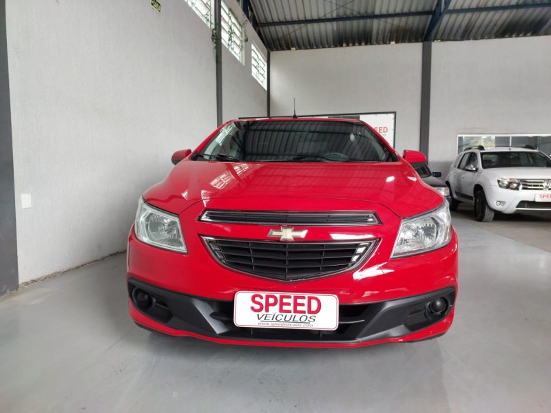 PRISMA 1.0 MPFI LT 8V FLEX 4P MANUAL - 2015 - SãO SEBASTIãO DO CAí