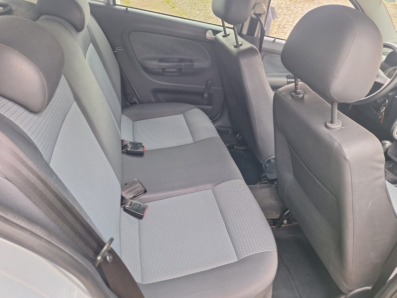 GOL 1.0 MI 8V FLEX 4P MANUAL G.V - 2011 - CAXIAS DO SUL