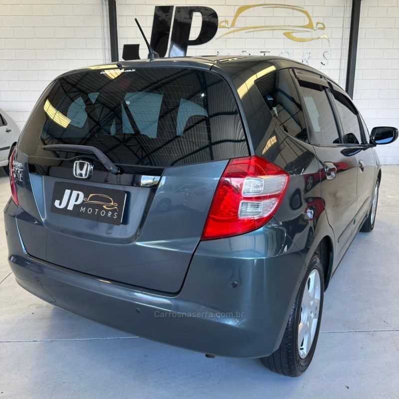 FIT 1.4 LX 8V GASOLINA 4P AUTOMÁTICO - 2011 - NOVO HAMBURGO