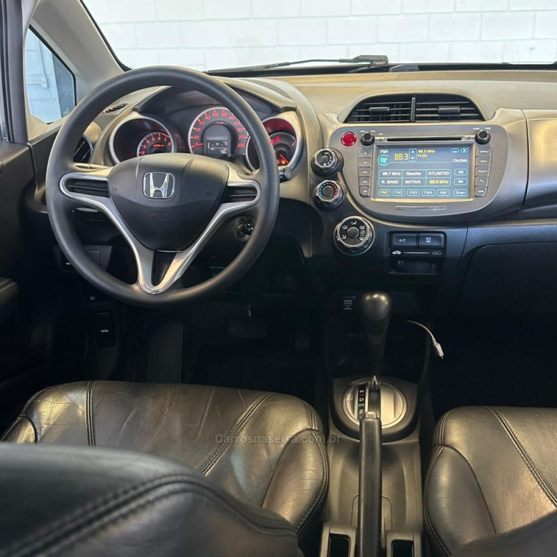 FIT 1.4 LX 8V GASOLINA 4P AUTOMÁTICO - 2011 - NOVO HAMBURGO