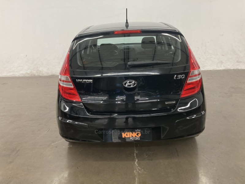 I30 2.0 MPI 16V GASOLINA 4P MANUAL - 2010 - CAXIAS DO SUL