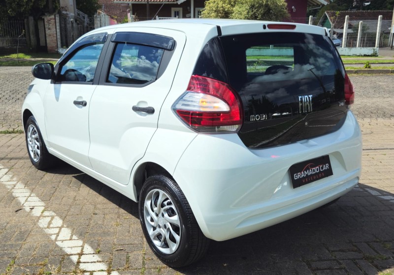 MOBI 1.0 8V EVO FLEX LIKE. MANUAL - 2019 - CANELA