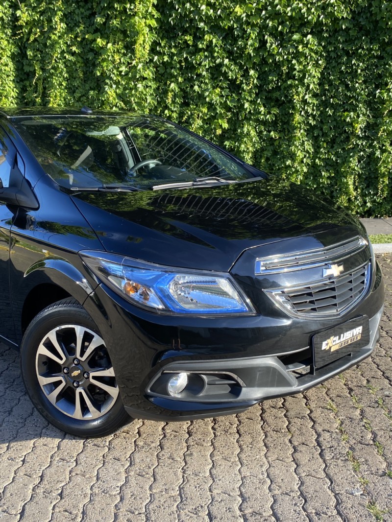 ONIX 1.4 MPFI LTZ 8V FLEX 4P AUTOMÁTICO - 2016 - MONTENEGRO