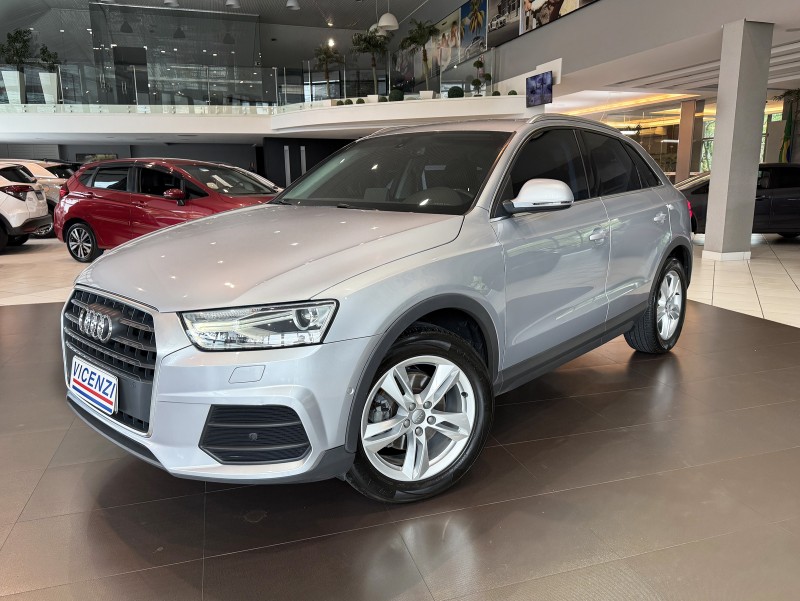 Q3 1.4 TFSI AMBITION GASOLINA 4P AUTOMÁTICA - 2018 - FARROUPILHA