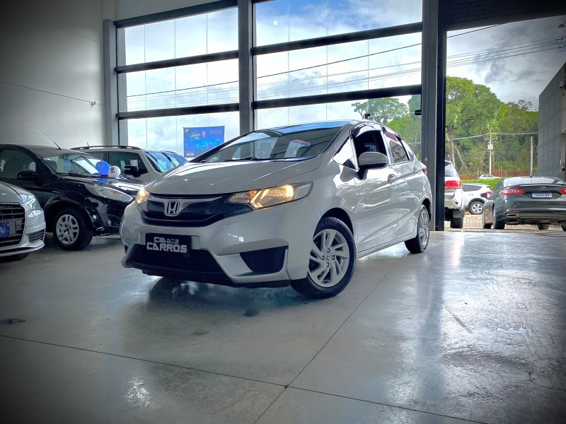 FIT 1.5 LX 16V FLEX 4P AUTOMÁTICO - 2015 - LAJEADO