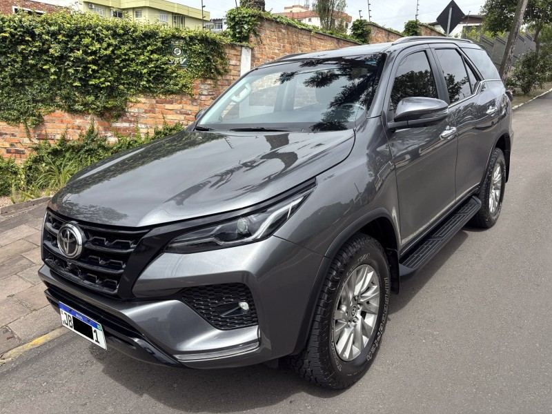 hilux sw4 2.8 srx 4x4 16v turbo intercooler diesel 4p automatico 2022 farroupilha