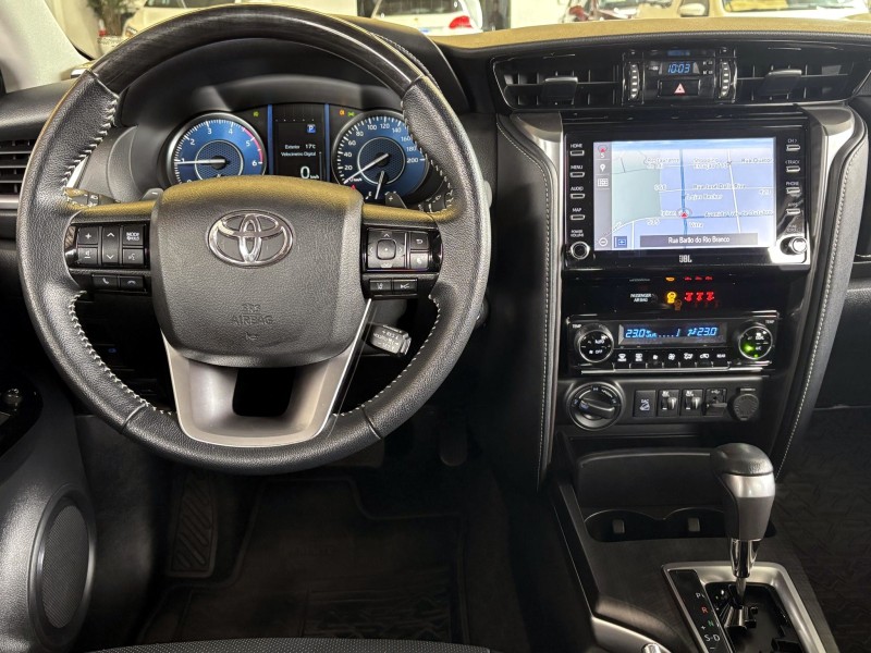 HILUX SW4 2.8 SRX 4X4 16V TURBO INTERCOOLER DIESEL 4P AUTOMÁTICO - 2022 - FARROUPILHA