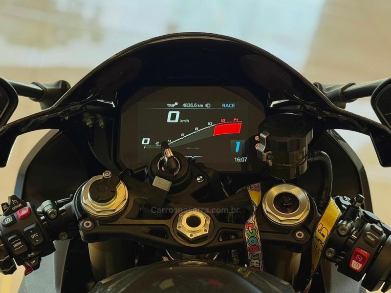 S 1000 RR - 2022 - CAXIAS DO SUL