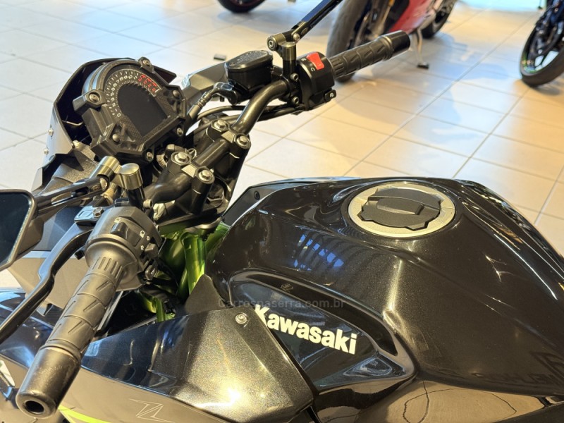 Z400  - 2023 - CAXIAS DO SUL