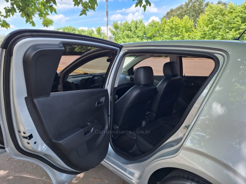 SONIC 1.6 LTZ 16V FLEX 4P AUTOMÁTICO - 2013 - BENTO GONçALVES