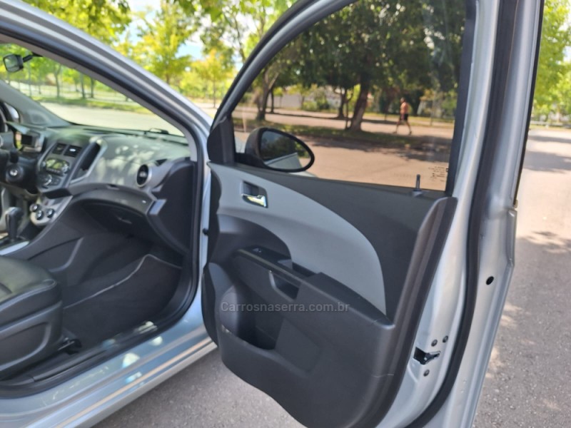 SONIC 1.6 LTZ 16V FLEX 4P AUTOMÁTICO - 2013 - BENTO GONçALVES