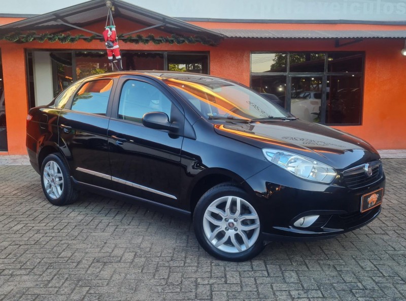 siena 1.6 mpi essence 16v flex 4p automatizado 2015 canela