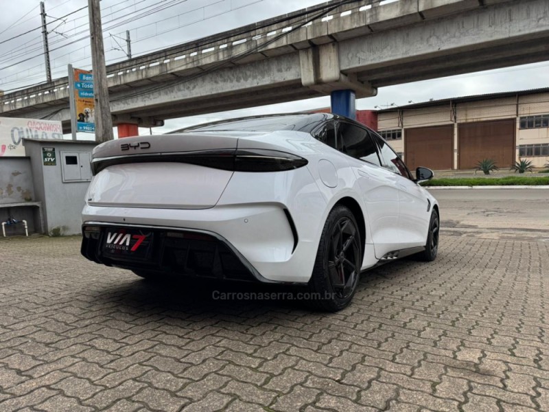 SEAL AWD ELÉTRICO 4P AUTOMÁTICO - 2025 - NOVO HAMBURGO