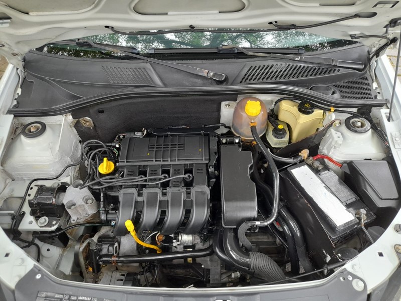 CLIO 1.0 EXPRESSION 8V GASOLINA 4P MANUAL - 2004 - FARROUPILHA