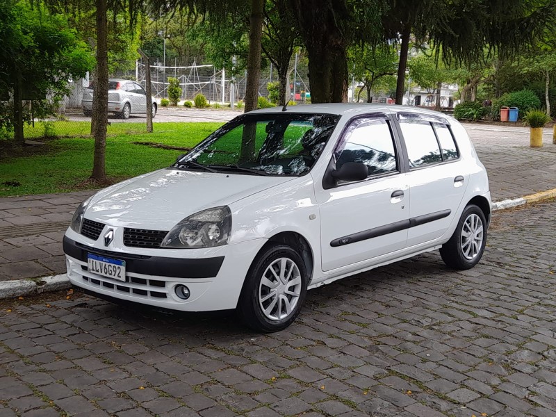 clio 1.0 expression 8v gasolina 4p manual 2004 farroupilha