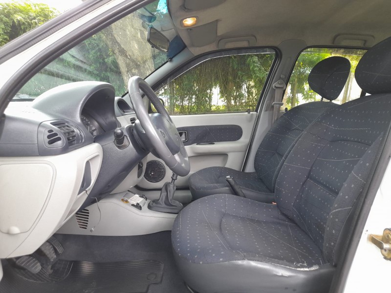 CLIO 1.0 EXPRESSION 8V GASOLINA 4P MANUAL - 2004 - FARROUPILHA