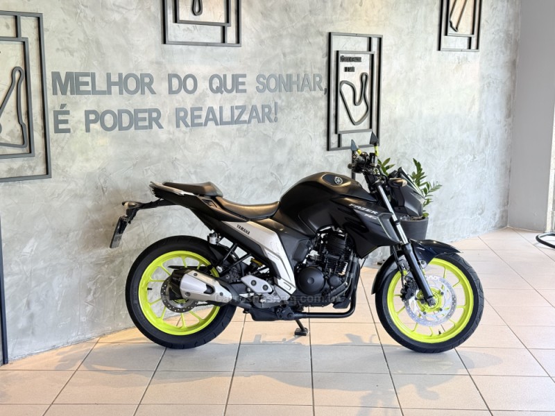 FAZER FZ25 - 2023 - CAXIAS DO SUL