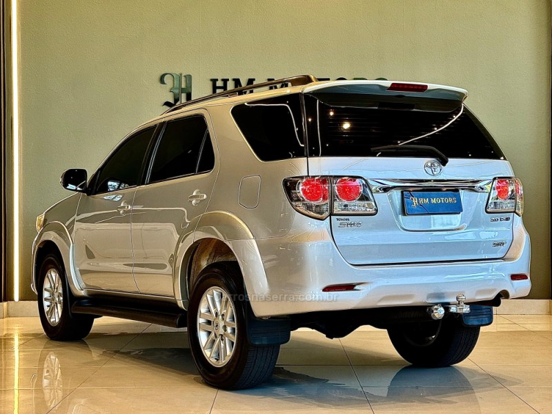 HILUX SW4 3.0 SRV 4X4 16V TURBO INTERCOOLER DIESEL 4P AUTOMÁTICO - 2015 - CAXIAS DO SUL