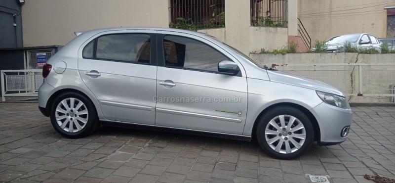 GOL 1.0 MI SELEÇÃO 8V FLEX 4P MANUAL G.V - 2011 - CAXIAS DO SUL