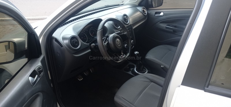 GOL 1.0 MI SELEÇÃO 8V FLEX 4P MANUAL G.V - 2011 - CAXIAS DO SUL