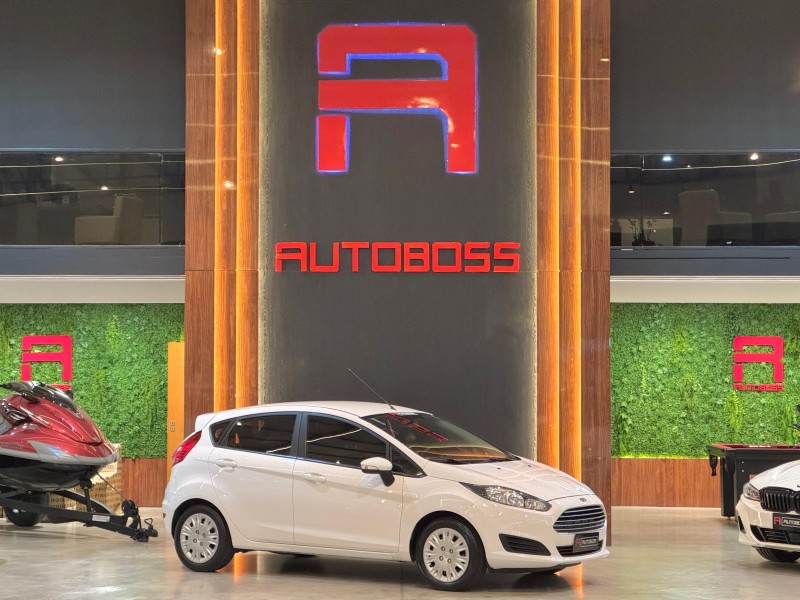 fiesta 1.6 se hatch 16v flex 4p manual 2017 novo hamburgo