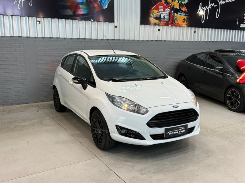 FIESTA 1.6 SEL HATCH 16V FLEX 4P MANUAL - 2017 - CAXIAS DO SUL