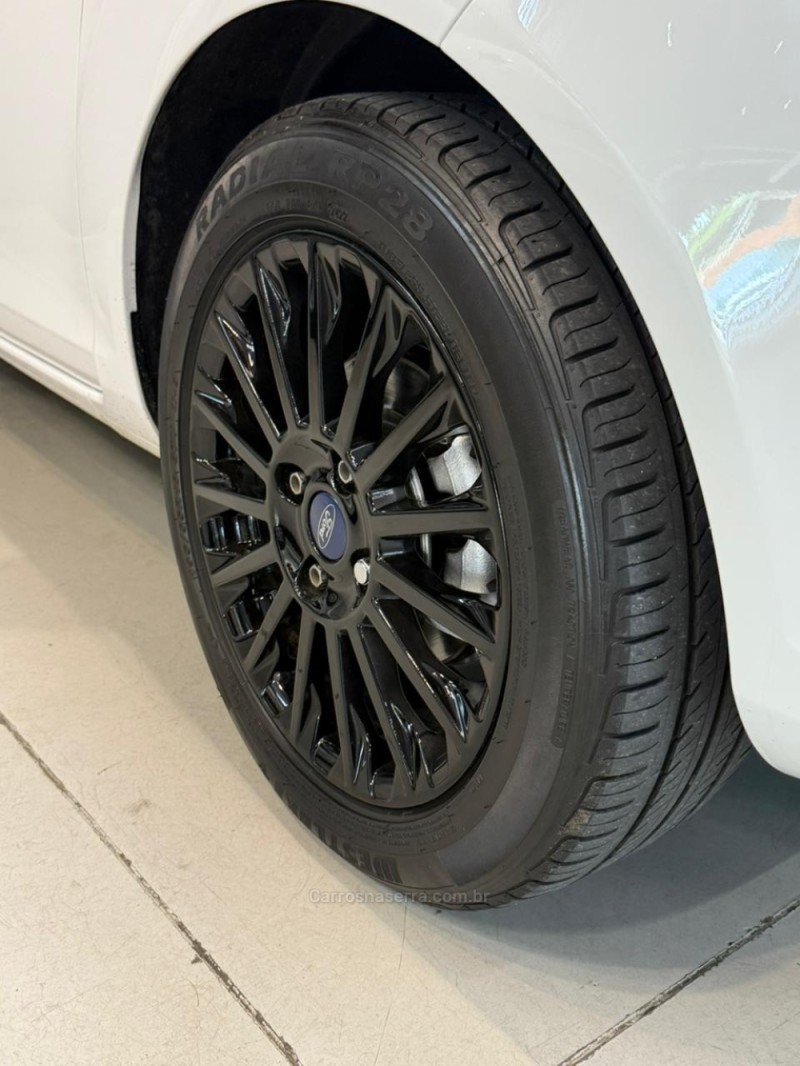 FIESTA 1.6 SEL HATCH 16V FLEX 4P MANUAL - 2017 - CAXIAS DO SUL