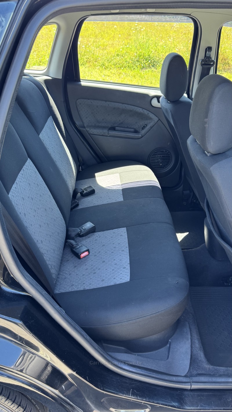 FIESTA 1.6 MPI CLASS HATCH 8V FLEX 4P MANUAL - 2012 - CARLOS BARBOSA