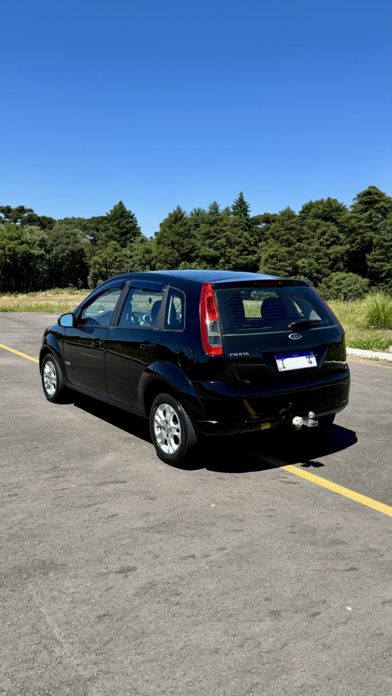 FIESTA 1.6 MPI CLASS HATCH 8V FLEX 4P MANUAL - 2012 - CARLOS BARBOSA