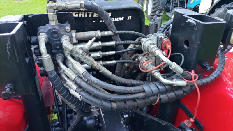 TRATOR 1155.4  - 2017 - BENTO GONçALVES