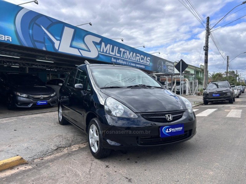 FIT 1.4 LX 8V GASOLINA 4P MANUAL - 2008 - VENâNCIO AIRES