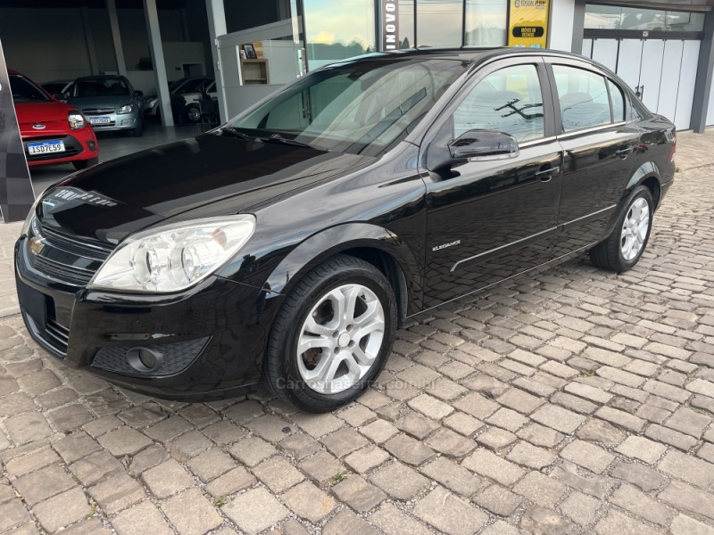 VECTRA 2.0 MPFI ELEGANCE 8V FLEX 4P MANUAL - 2010 - VERANóPOLIS