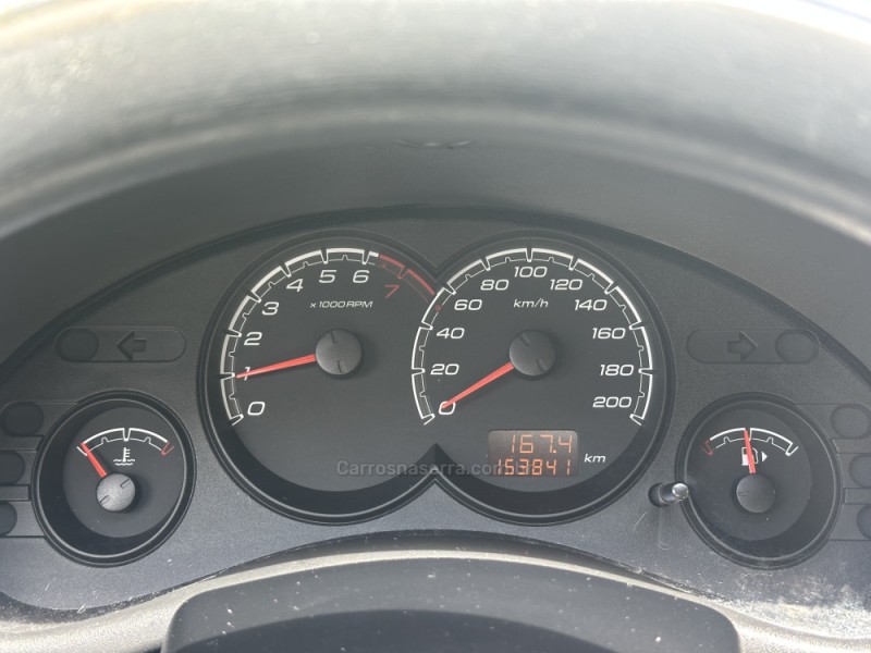 CLASSIC 1.0 MPFI LS 8V FLEX 4P MANUAL - 2013 - NOVA PRATA