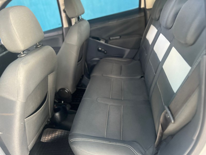 IDEA 1.4 MPI ATTRACTIVE 8V FLEX 4P MANUAL - 2011 - CAXIAS DO SUL