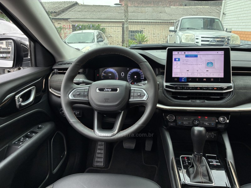 COMMANDER 1.3 LIMITED T270 16V 4X2 TURBO FLEX 4P AUTOMÁTICO - 2025 - VENâNCIO AIRES