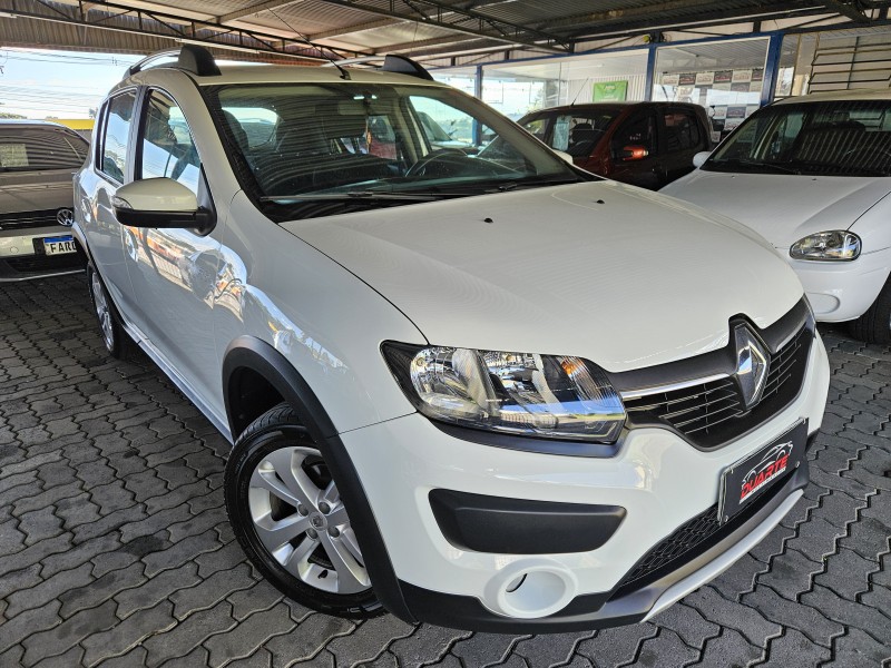 SANDERO 1.6 STEPWAY 8V FLEX 4P MANUAL - 2015 - CAXIAS DO SUL