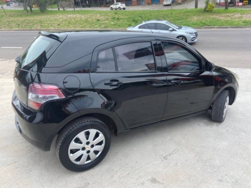AGILE 1.4 MPFI LT 8V FLEX 4P MANUAL - 2010 - CAXIAS DO SUL