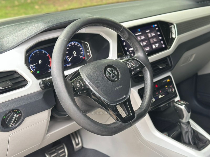 T-CROSS 1.4 HIGHLINE TSI 16V FLEX 4P AUTOMÁTICO - 2021 - DOIS IRMãOS