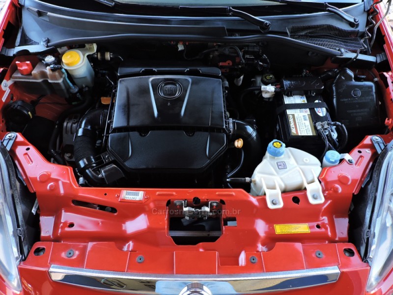 PUNTO 1.8 SPORTING 16V FLEX 4P AUTOMATIZADO - 2015 - SãO MARCOS