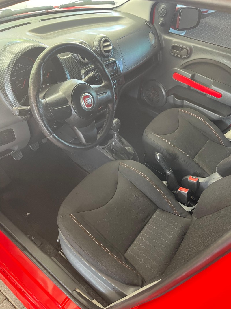 UNO 1.4 EVO SPORTING 8V FLEX 4P MANUAL - 2012 - CAXIAS DO SUL