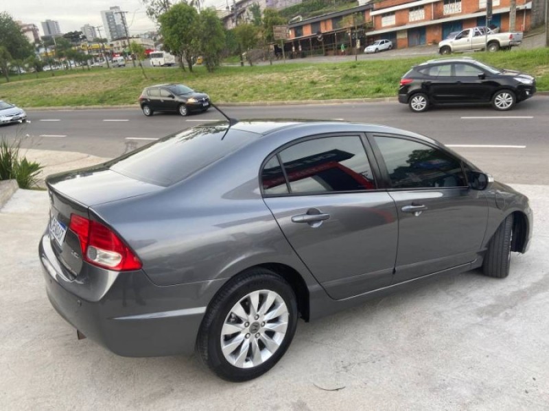 CIVIC 1.8 LXL 16V FLEX 4P AUTOMÁTICO - 2011 - CAXIAS DO SUL