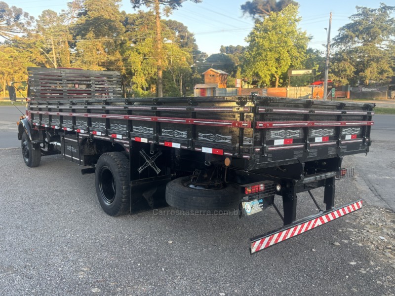 1513  - 1972 - CANELA