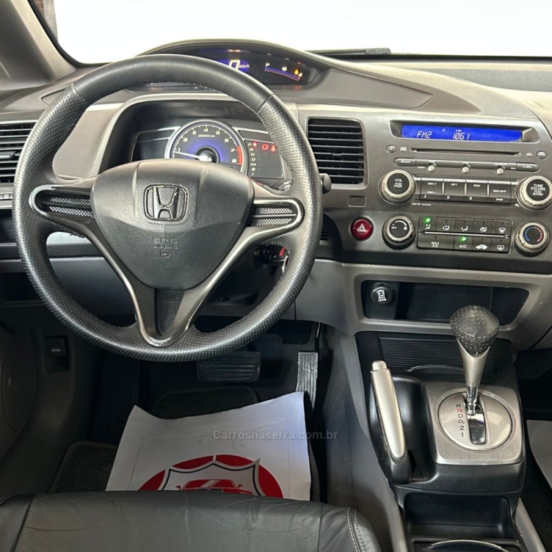 CIVIC 1.8 LXS 16V GASOLINA 4P AUTOMÁTICO - 2007 - VACARIA