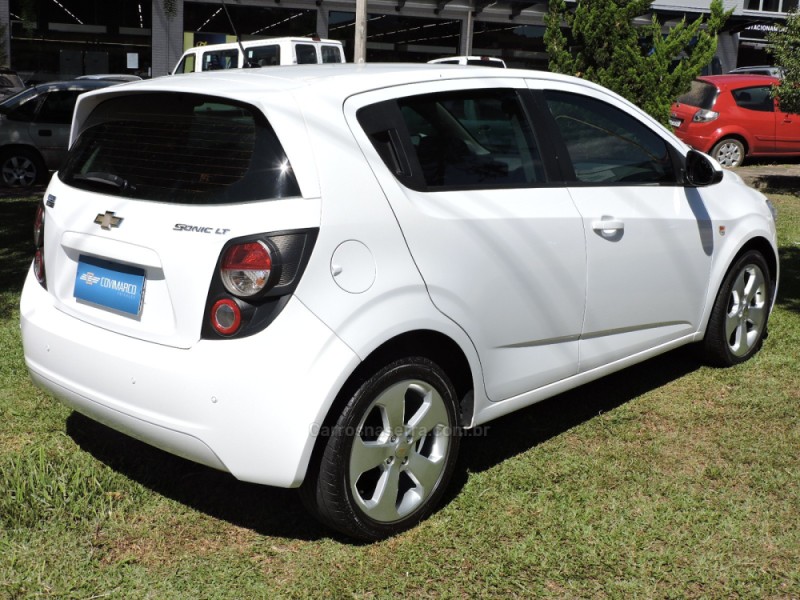 SONIC 1.6 LT 16V FLEX 4P MANUAL - 2014 - SãO MARCOS