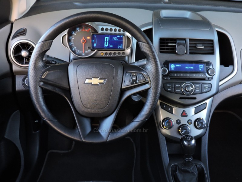 SONIC 1.6 LT 16V FLEX 4P MANUAL - 2014 - SãO MARCOS